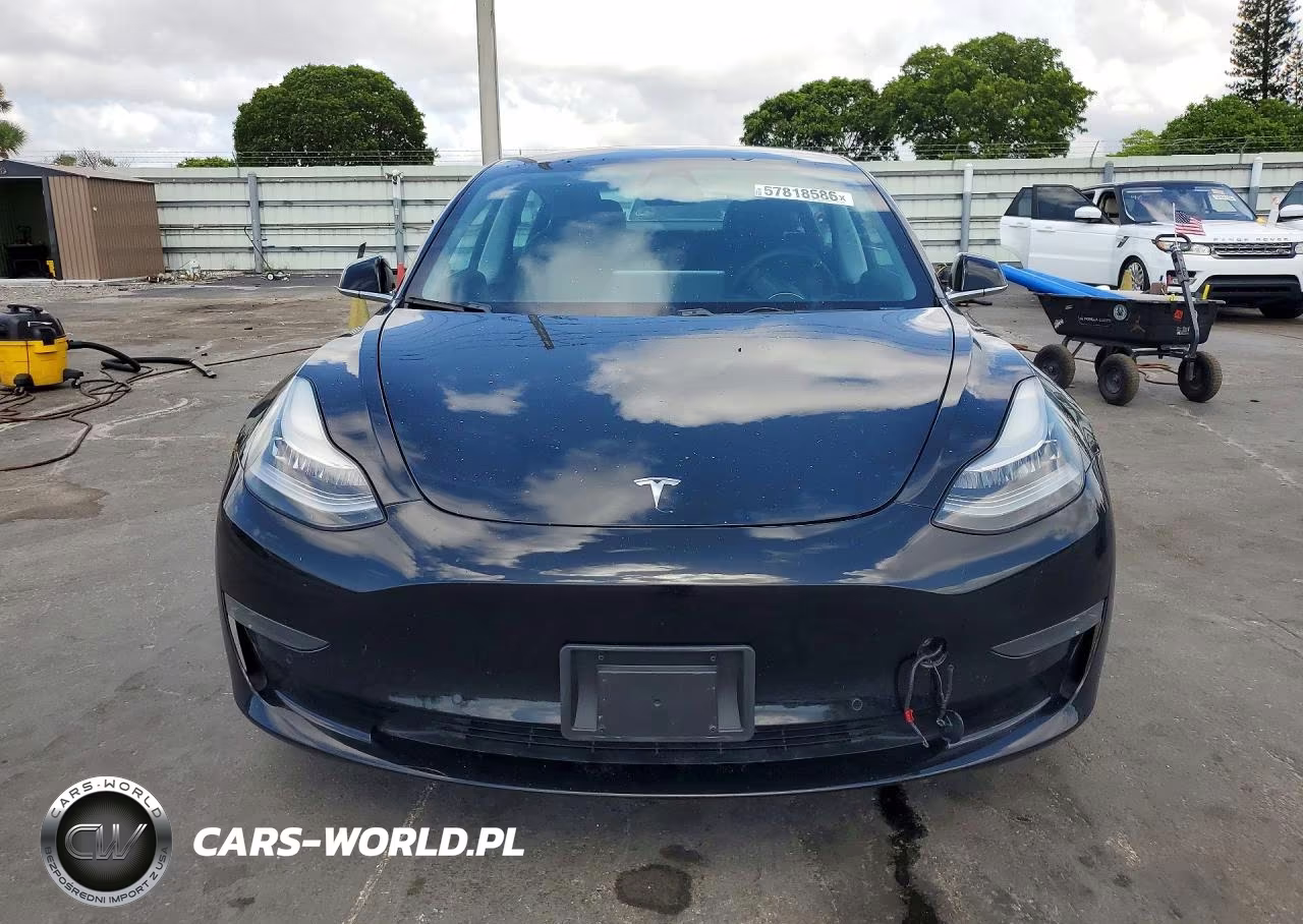 2019 Tesla Model 3 VIN:5YJ3E1EAXKF416096 - 5