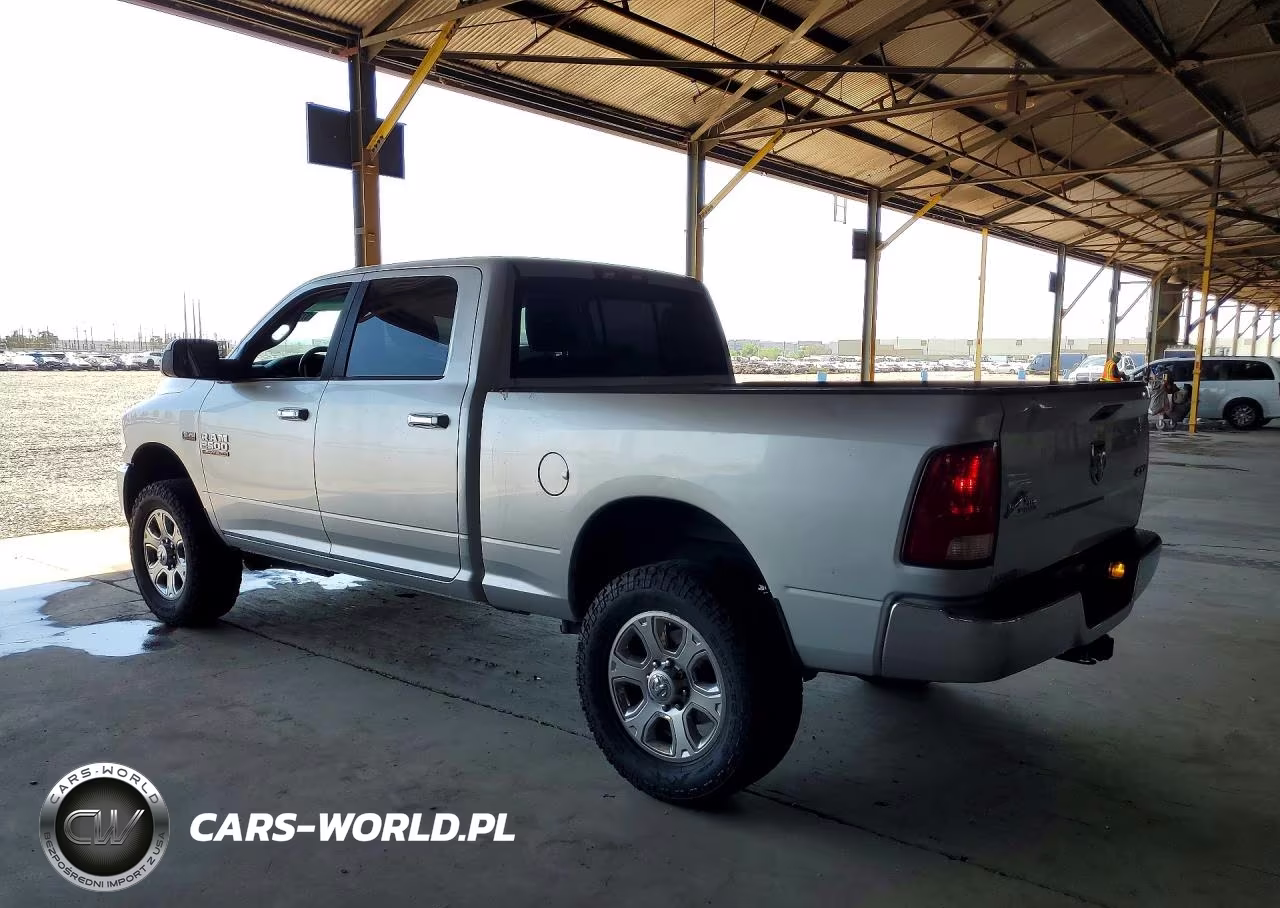 2015 Ram 2500 Slt VIN:3C6UR5DJ0FG504860 - 2