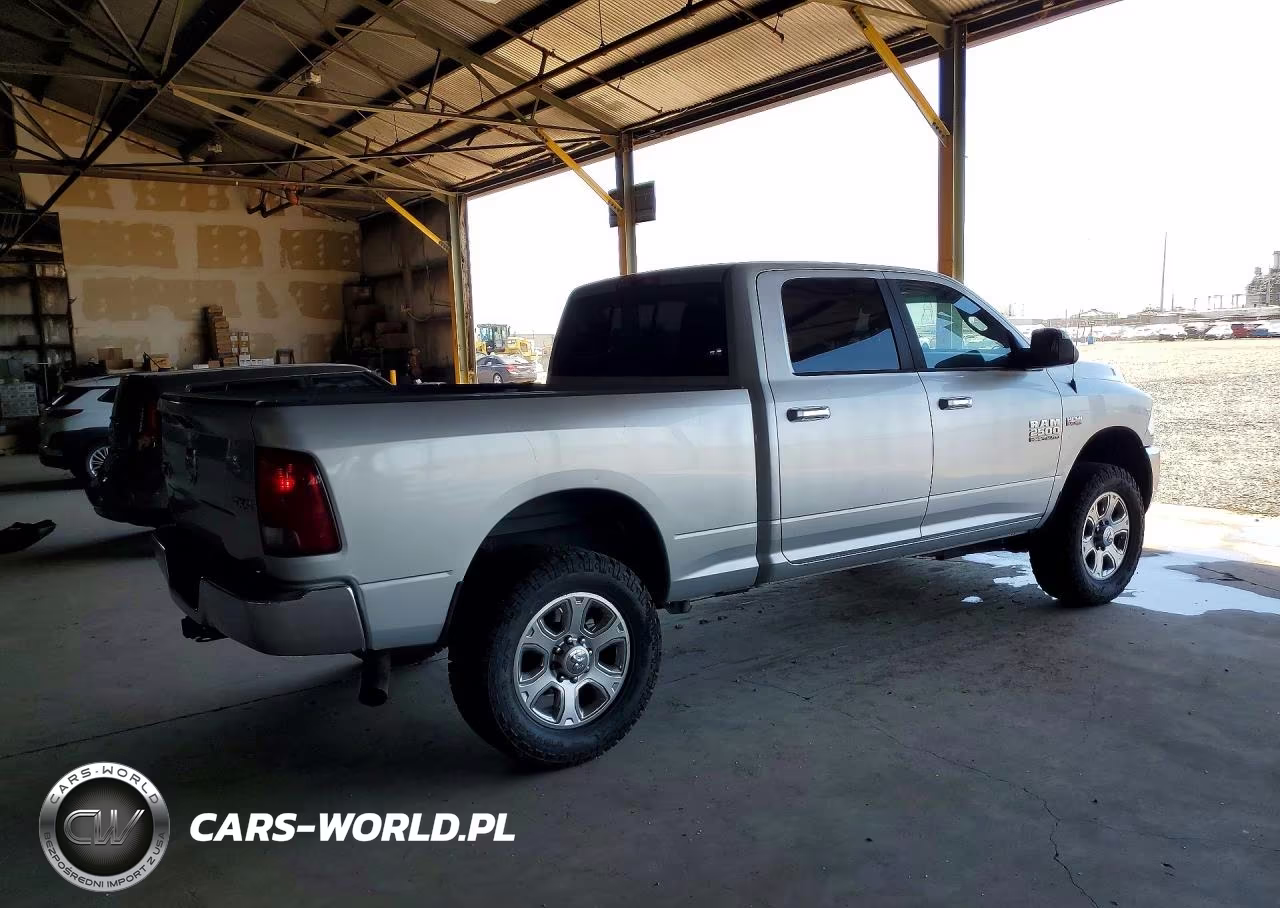 2015 Ram 2500 Slt VIN:3C6UR5DJ0FG504860 - 3