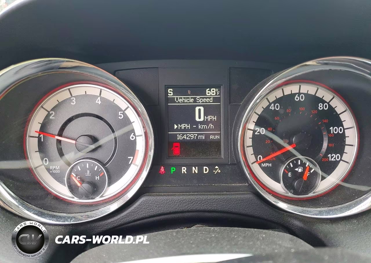 2016 Dodge Grand Caravan Sxt VIN:2C4RDGCG1GR323759 - 9