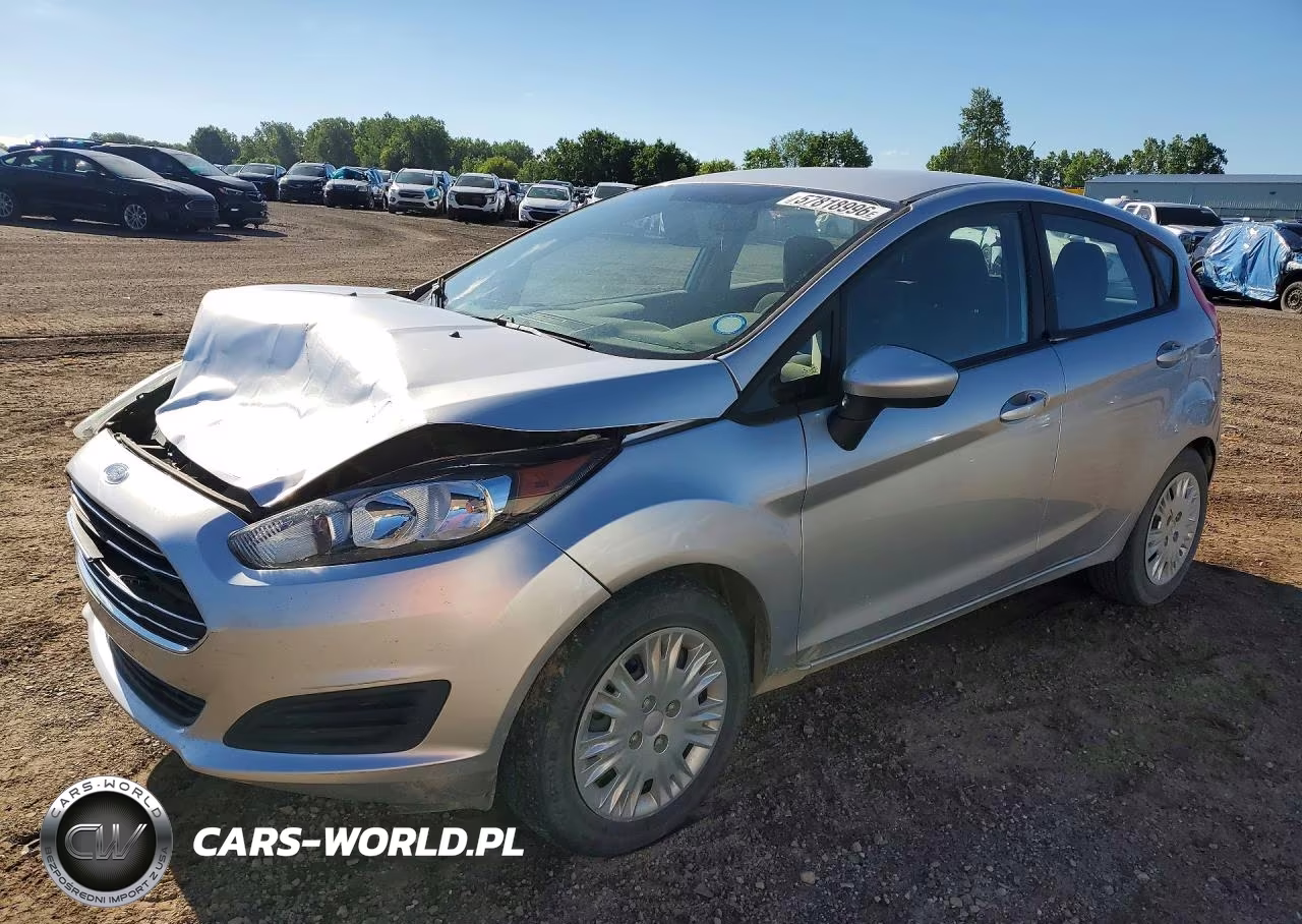 2015 Ford Fiesta S – zdjęcie 1 z 12