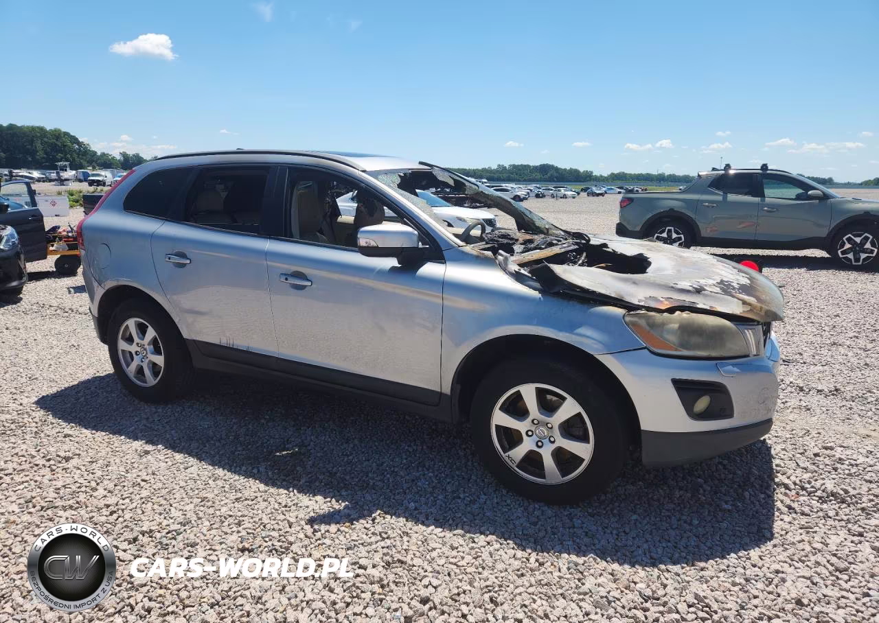 2010 Volvo Xc60 3.2 VIN:YV4982DL2A2077164 - 4