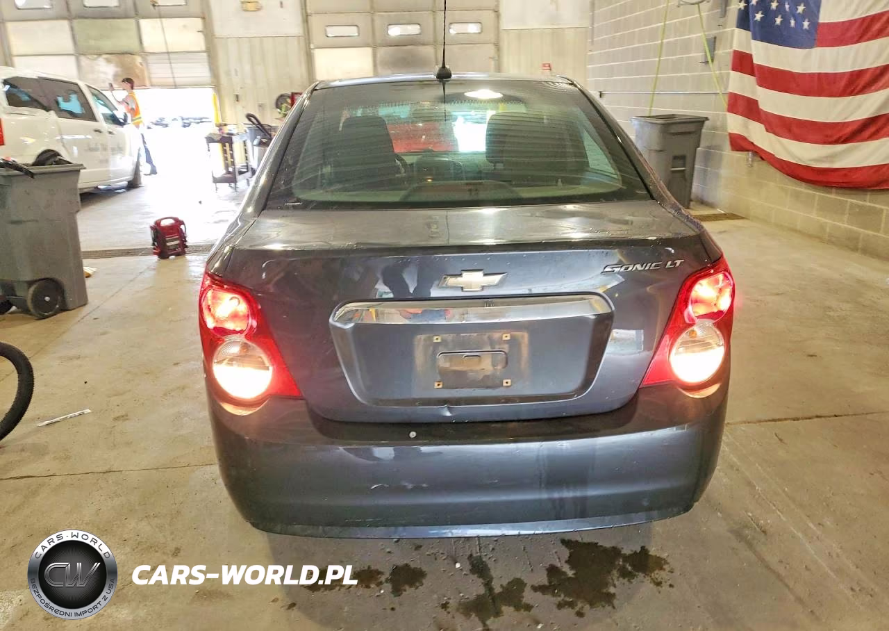 2015 Chevrolet Sonic Lt VIN:1G1JC5SH2F4145398 - 6