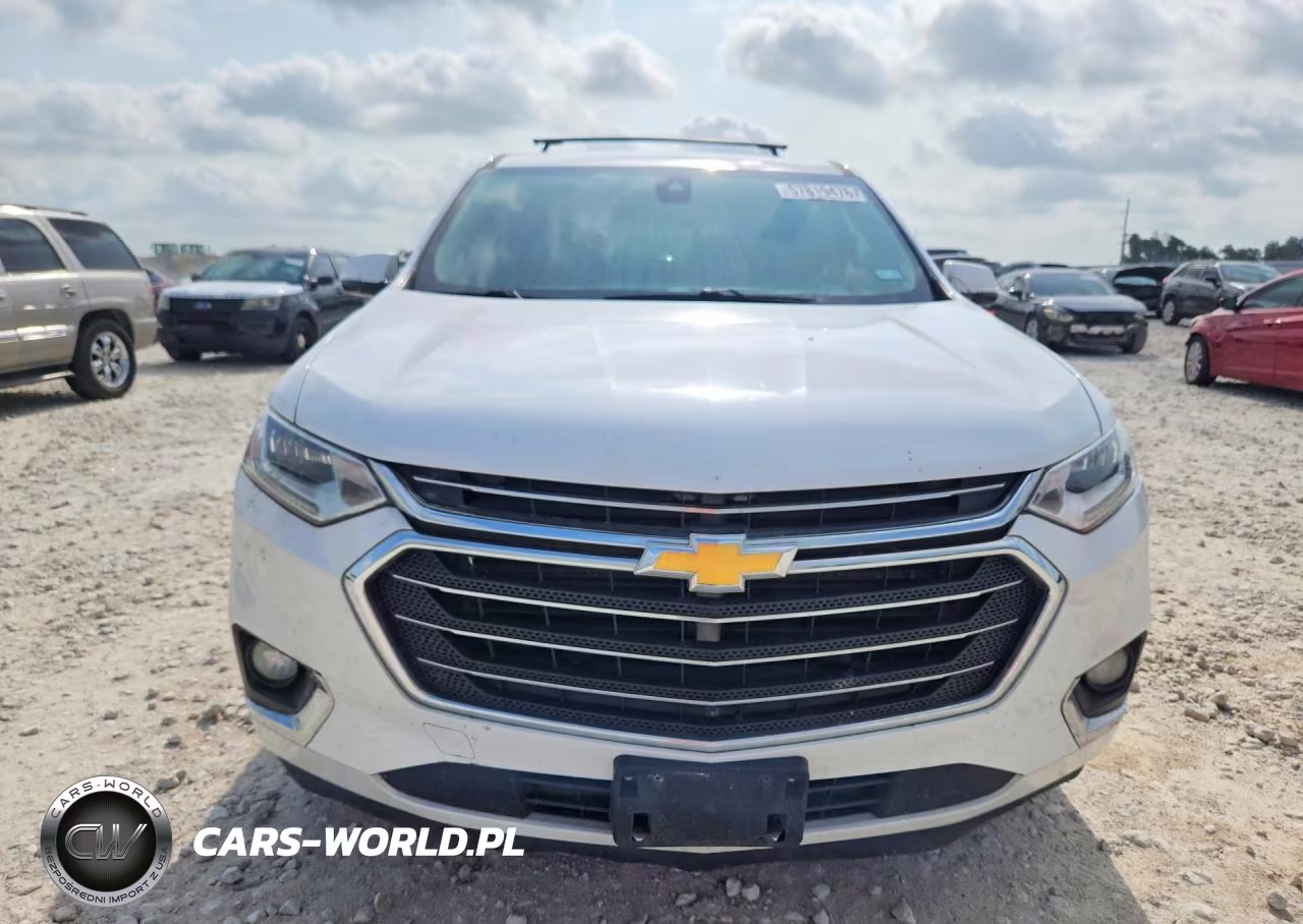 2018 Chevrolet Traverse Premier VIN:1GNERKKW1JJ204205 - 5
