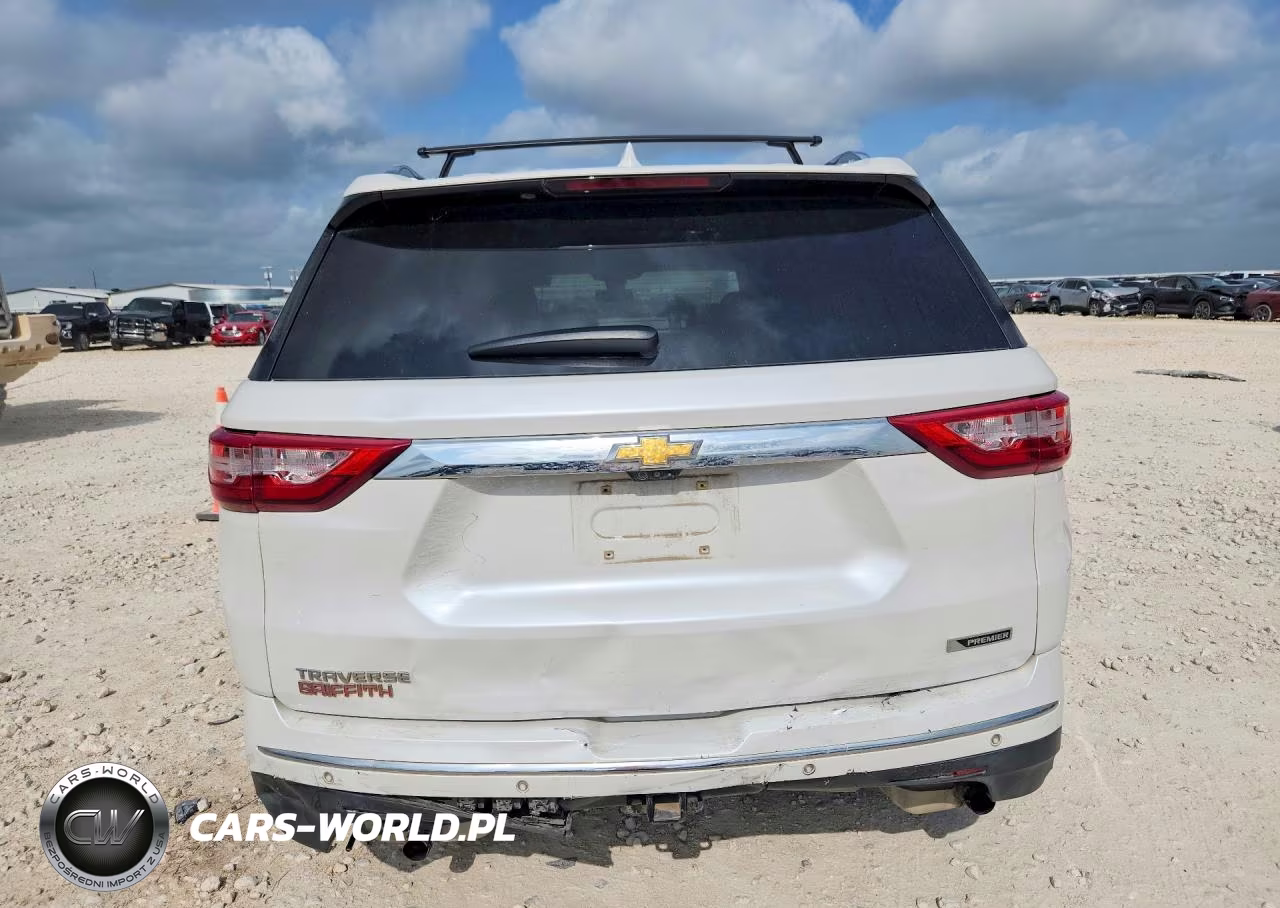 2018 Chevrolet Traverse Premier VIN:1GNERKKW1JJ204205 - 6