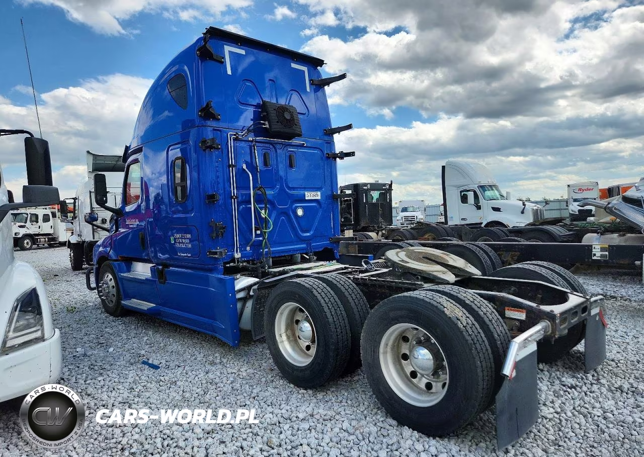 2023 Freightliner Cascadia 126 Semi Truck VIN:3AKJHHDR9PSUC7330 - 3