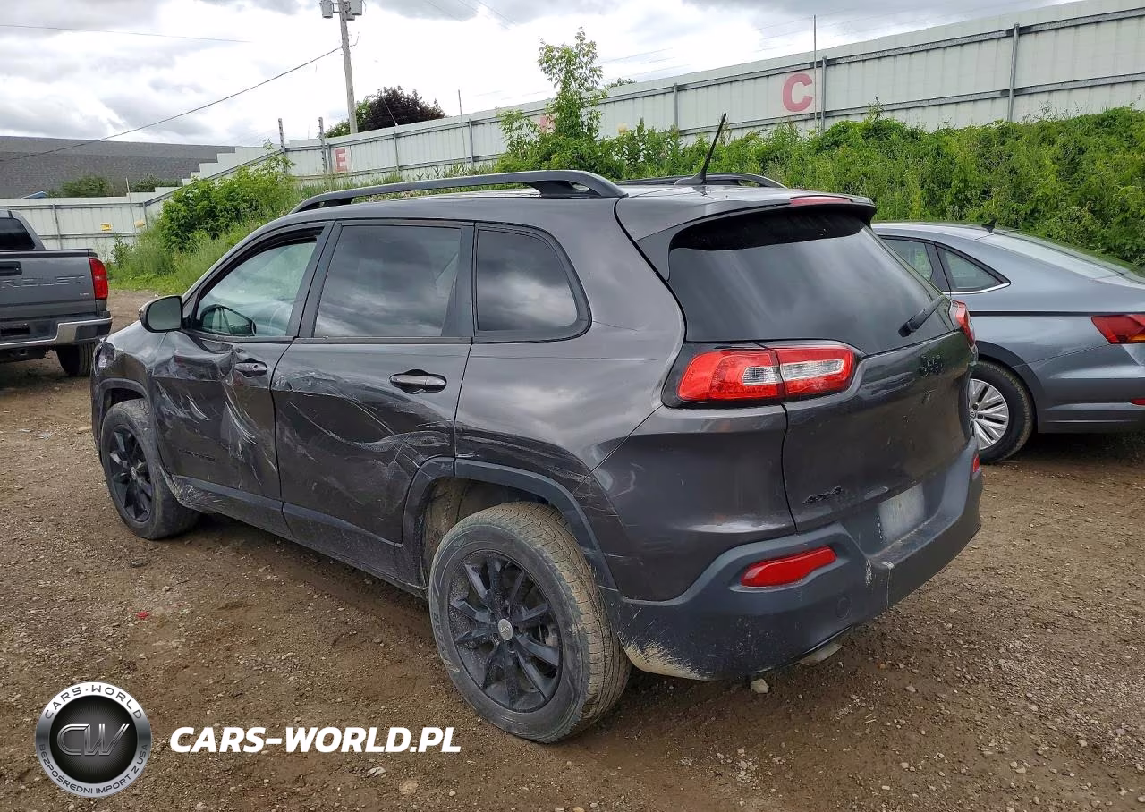 2014 Jeep Cherokee Latitude VIN:1C4PJMCB2EW301034 - 2