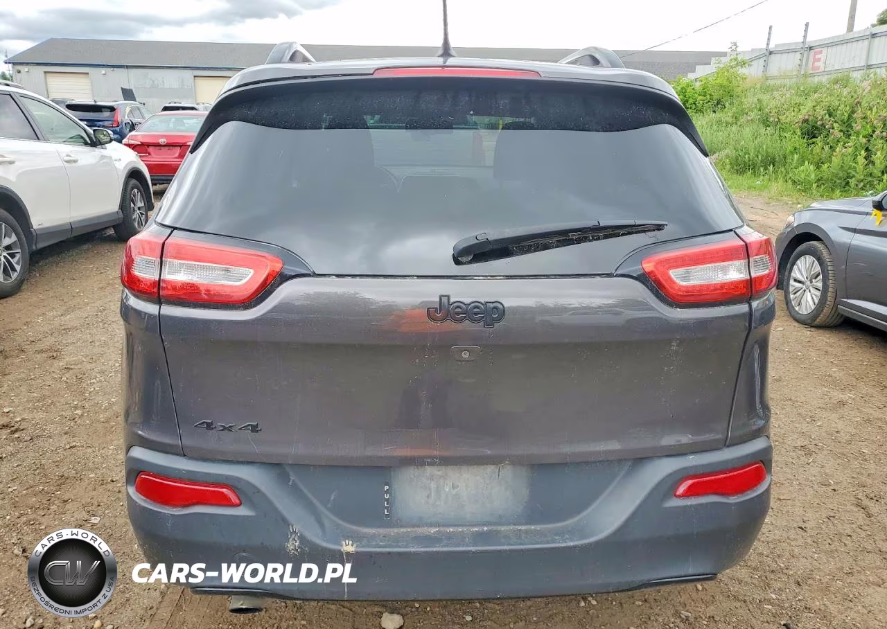 2014 Jeep Cherokee Latitude VIN:1C4PJMCB2EW301034 - 6