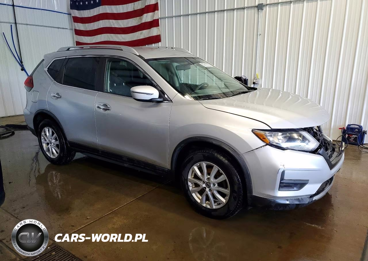 2018 Nissan Rogue Sv VIN:KNMAT2MT5JP533028 - 4