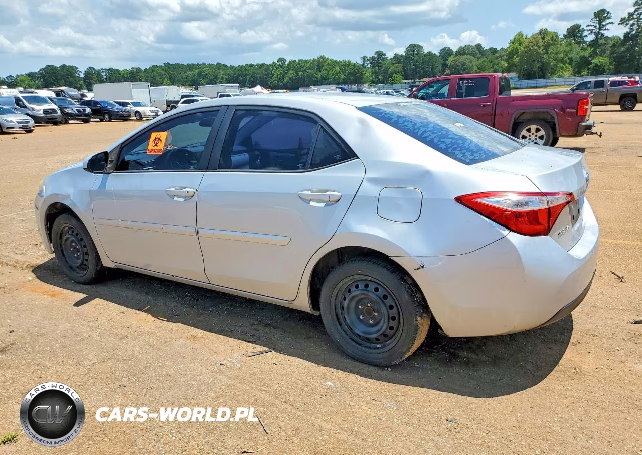 2015 Toyota Corolla Le VIN:5YFBURHE2FP181361 - 2