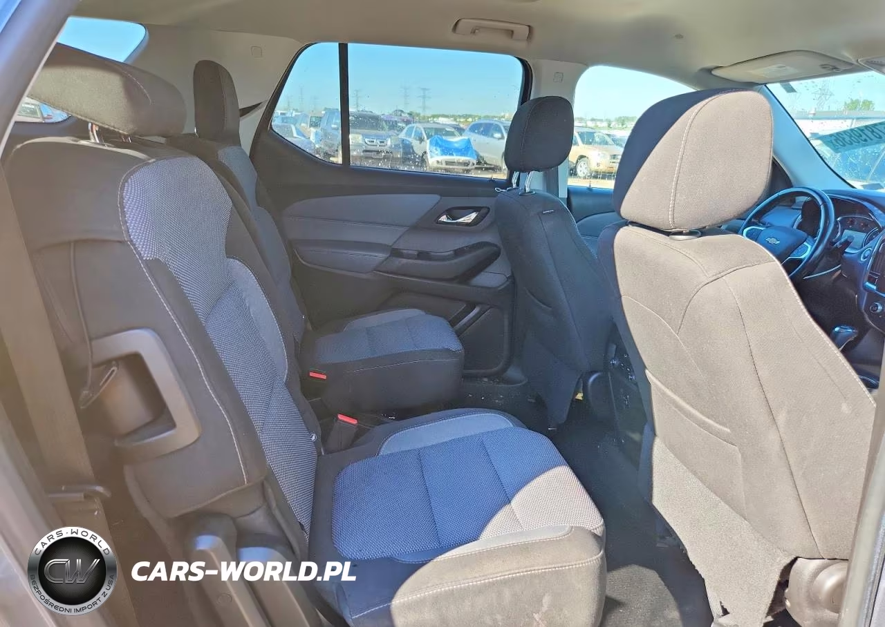 2018 Chevrolet Traverse Lt VIN:1GNERGKW6JJ192078 - 11