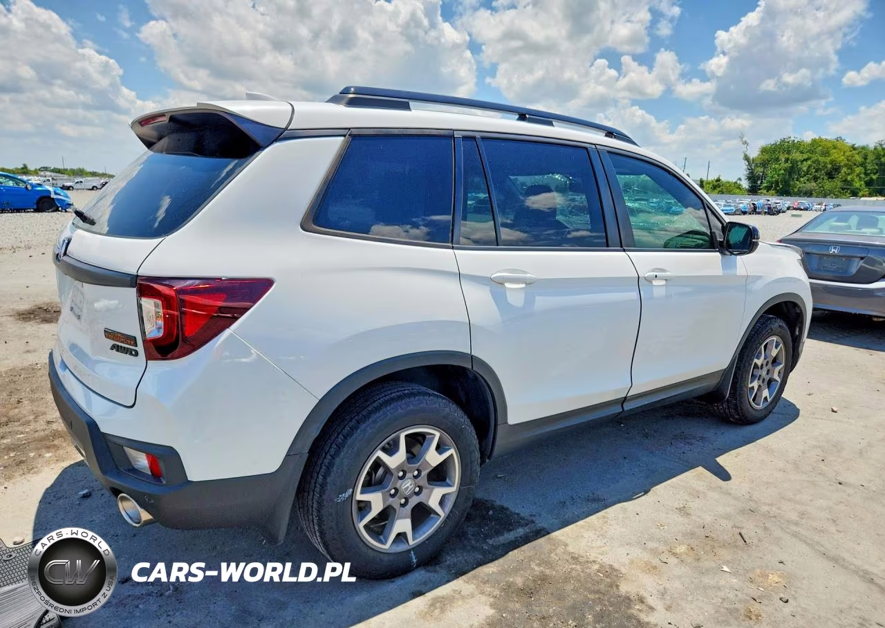 2022 Honda Passport Trail Sport VIN:5FNYF8H68NB026251 - 3