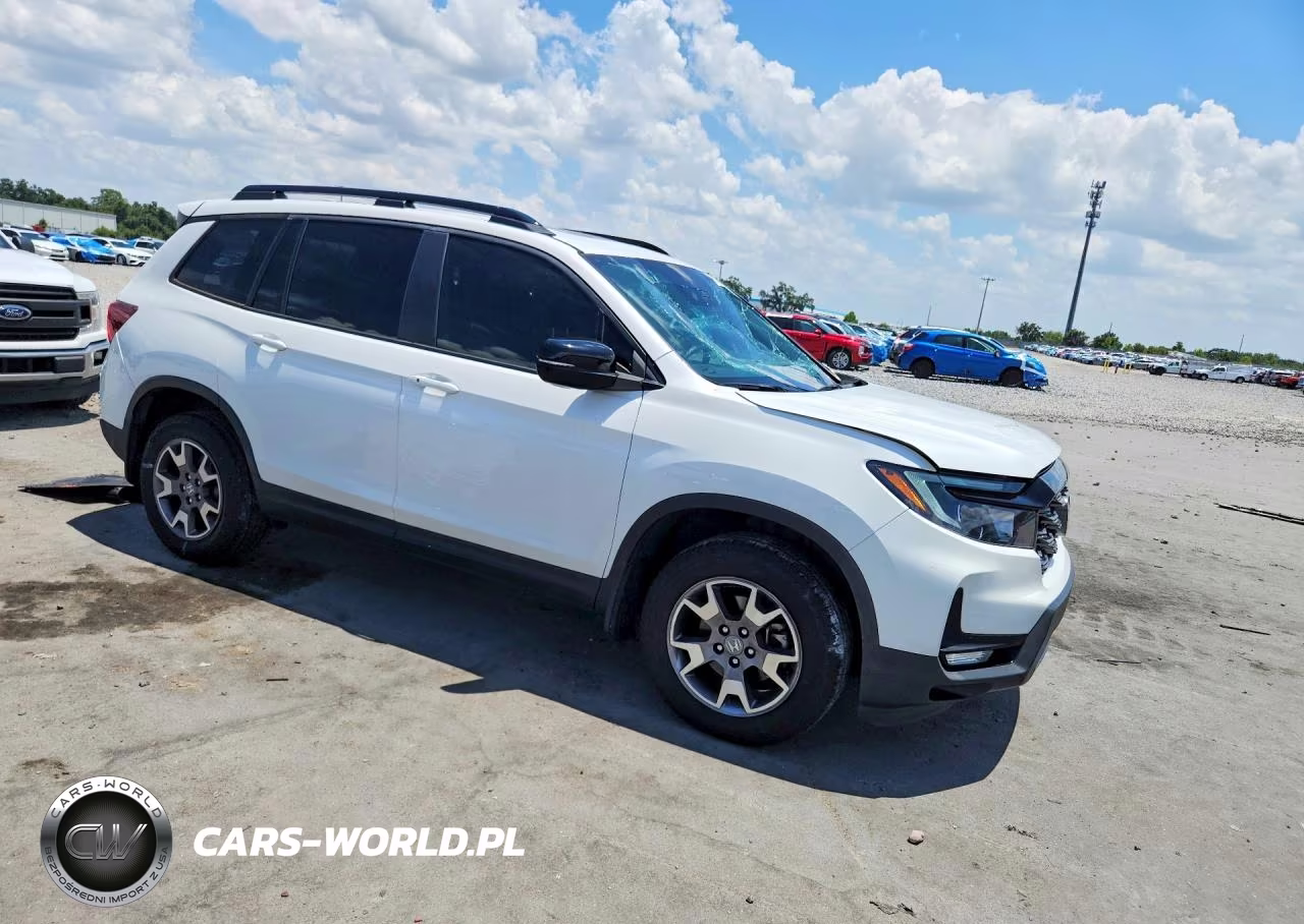 2022 Honda Passport Trail Sport VIN:5FNYF8H68NB026251 - 4