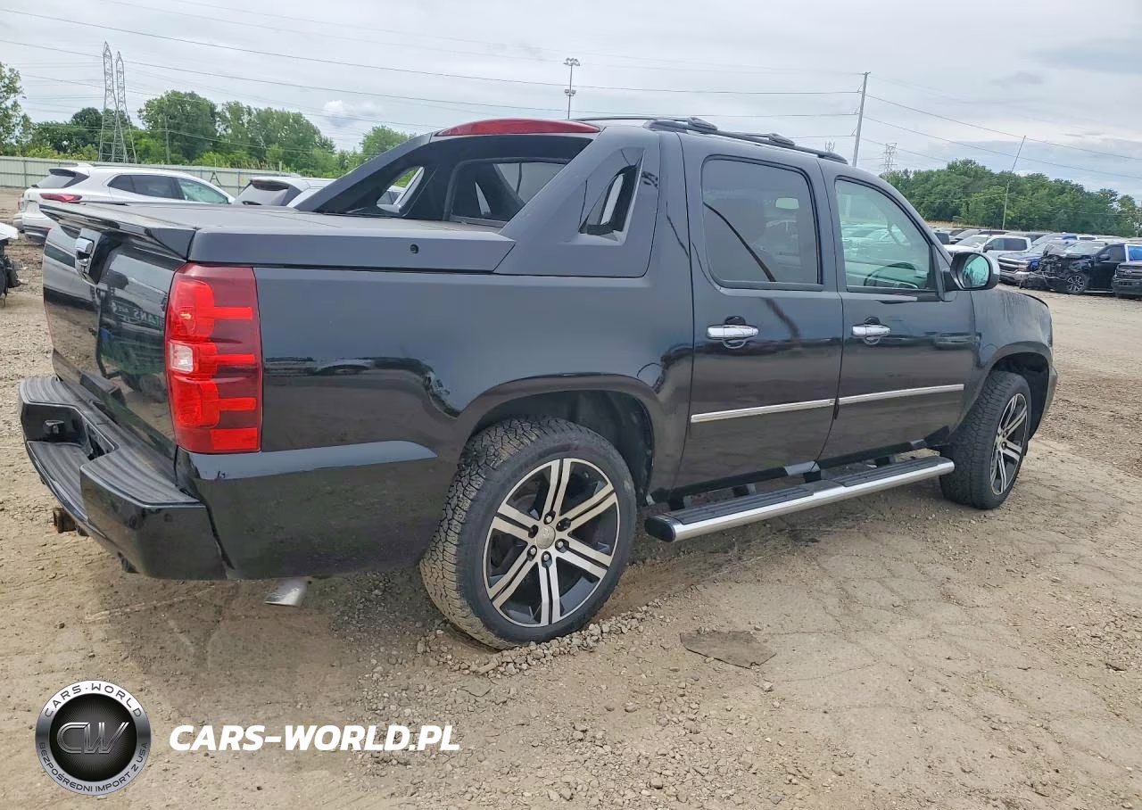 2013 Chevrolet Avalanche Ltz VIN:3GNTKGE7XDG200933 - 3