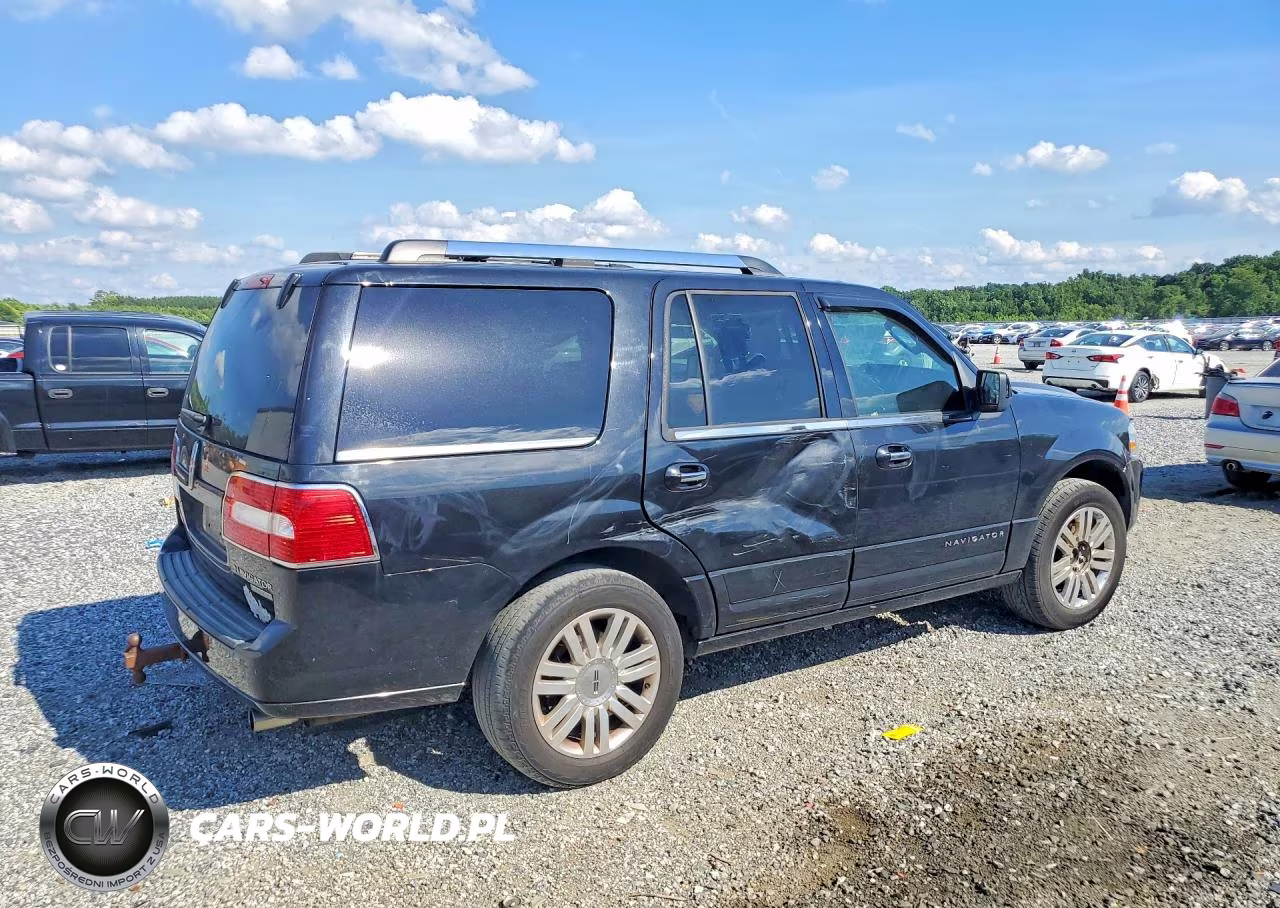 2011 Lincoln Navigator VIN:5LMJJ2J57BEJ03289 - 3