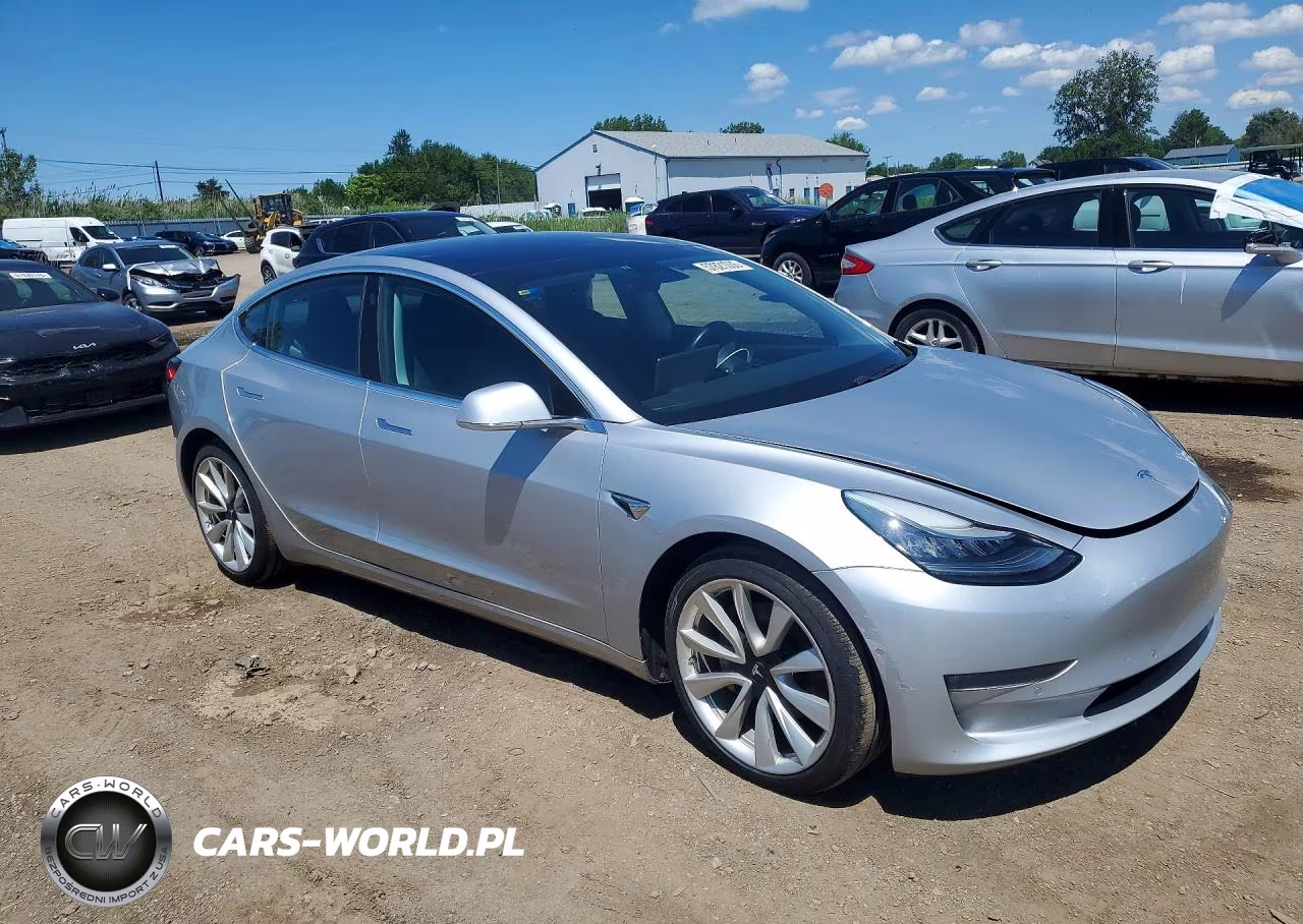 2018 Tesla Model 3 VIN:5YJ3E1EB5JF087654 - 4