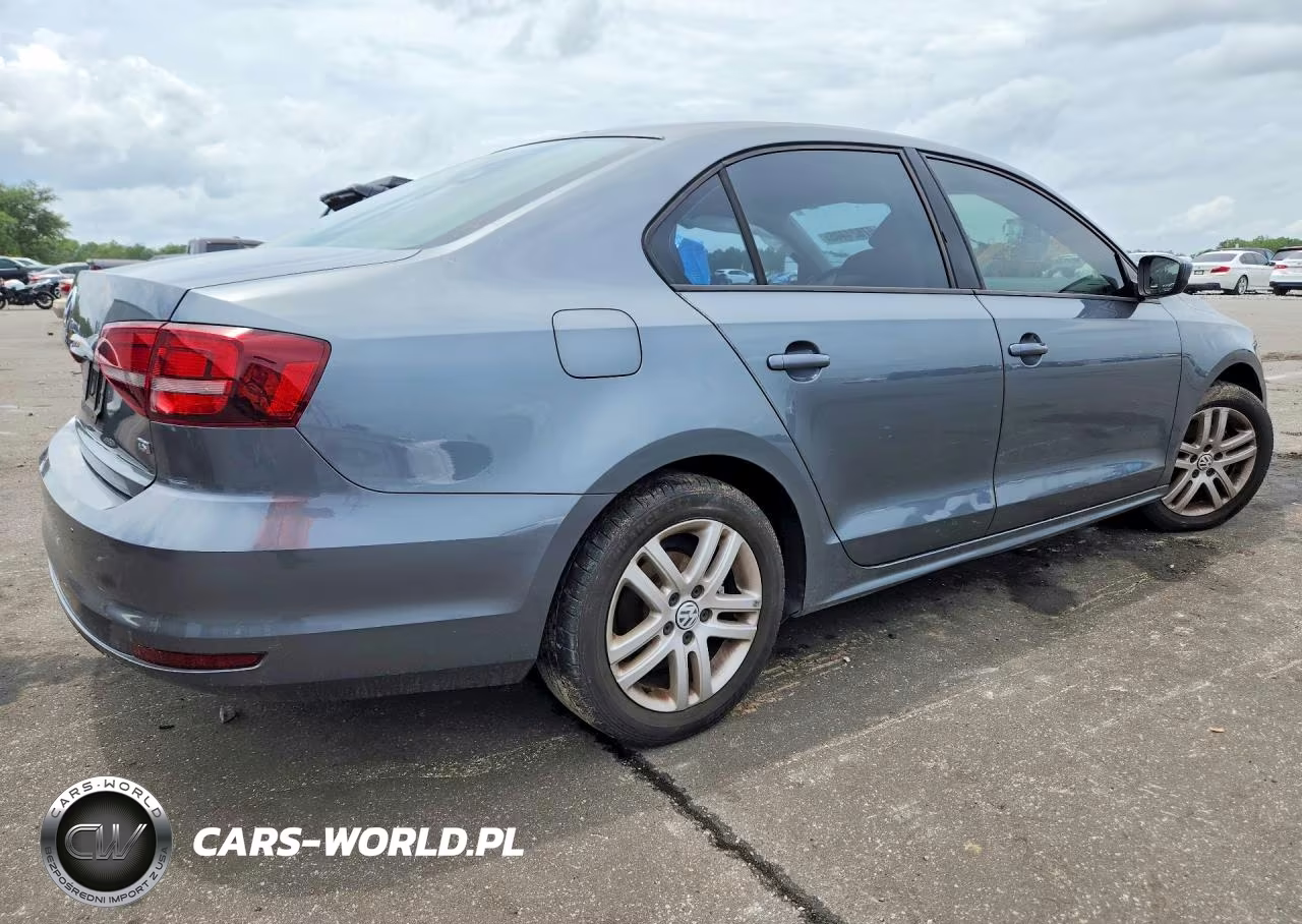 2018 Volkswagen Jetta S VIN:3VW2B7AJXJM247346 - 3