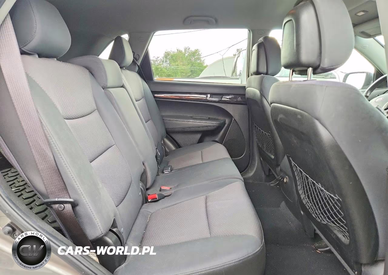 2013 Kia Sorento Lx VIN:5XYKTCA61DG347261 - 11