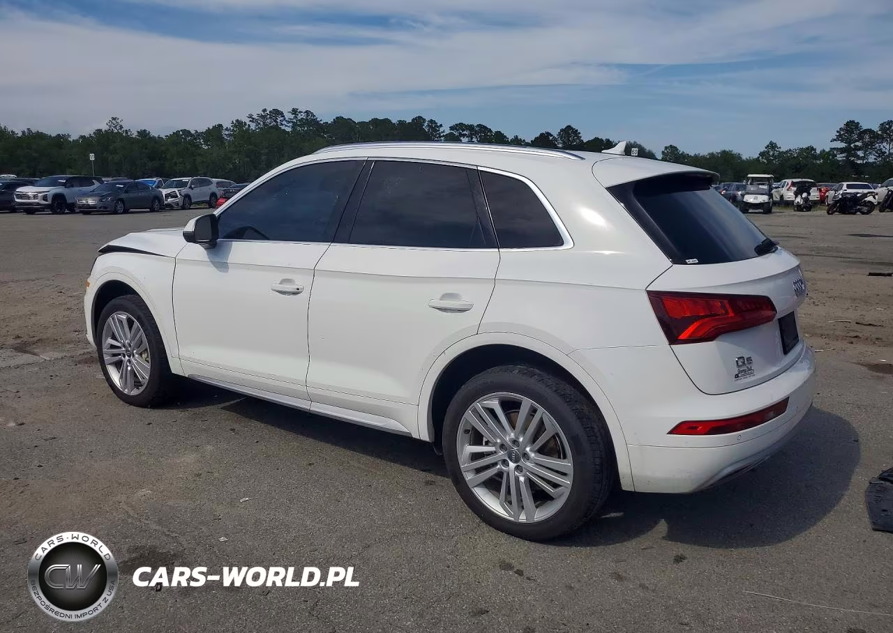 2018 Audi Q5 Premium Plus VIN:WA1BNAFYXJ2171951 - 2