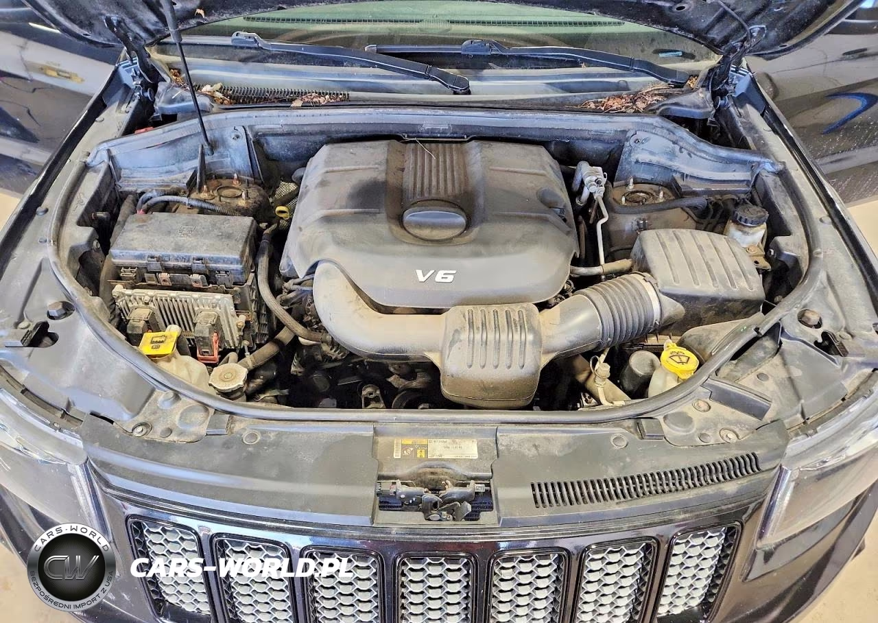 2015 Jeep Grand Cherokee Laredo VIN:1C4RJFAG6FC172902 - 12