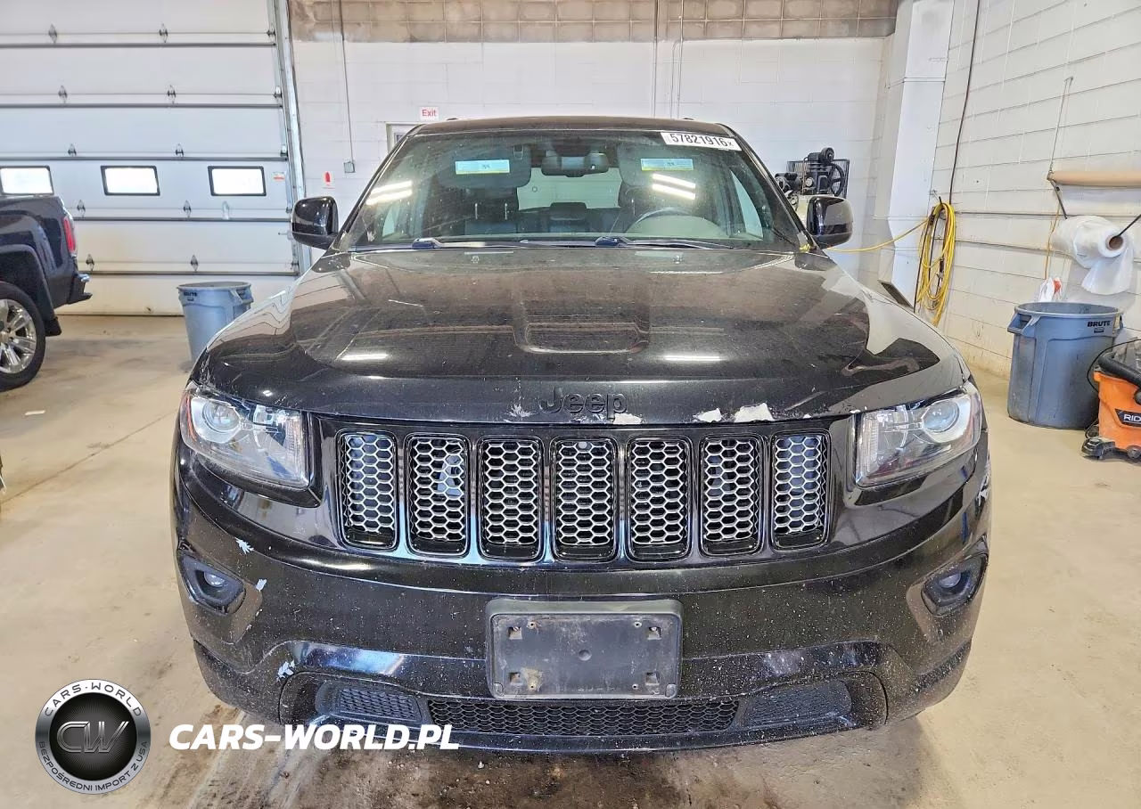 2015 Jeep Grand Cherokee Laredo VIN:1C4RJFAG6FC172902 - 5