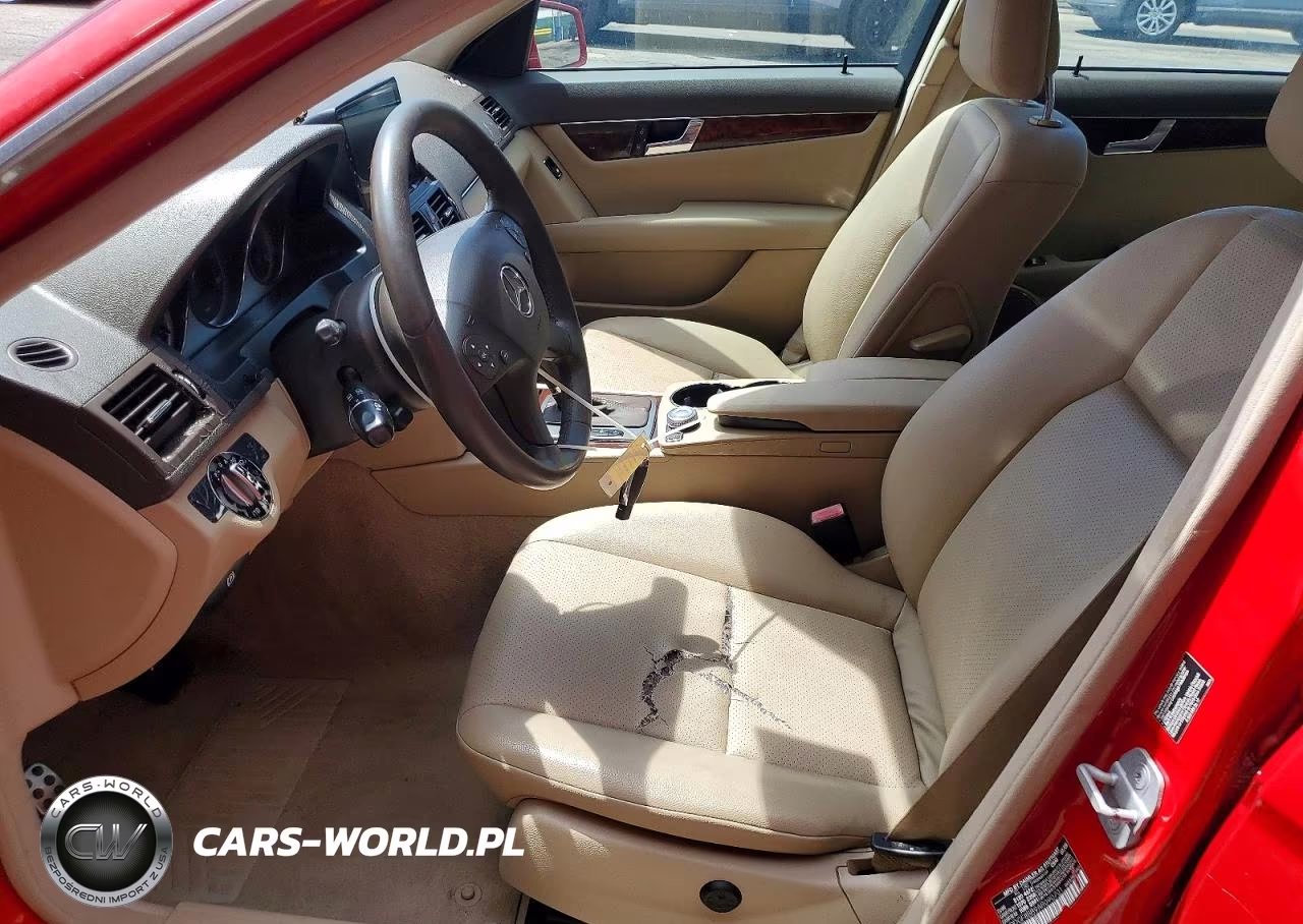 2010 Mercedes-Benz C 300 4Matic VIN:WDDGF8BB9AR090701 - 7