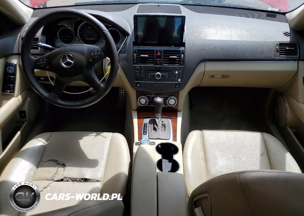 2010 Mercedes-Benz C 300 4Matic VIN:WDDGF8BB9AR090701 - 8