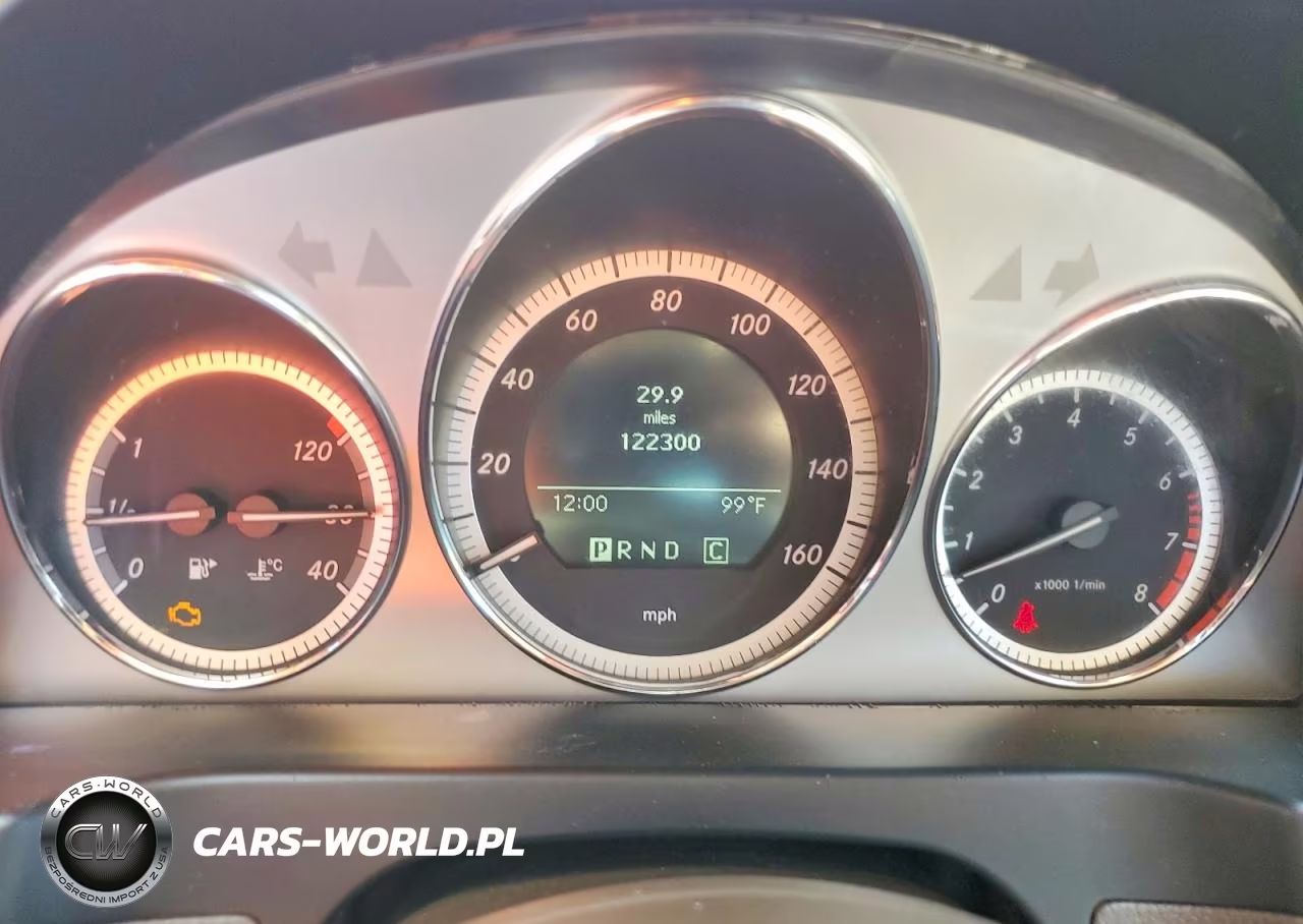 2010 Mercedes-Benz C 300 4Matic VIN:WDDGF8BB9AR090701 - 9