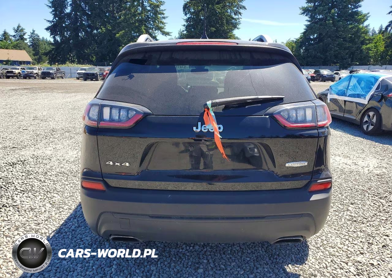 2019 Jeep Cherokee Latitude Plus VIN:1C4PJMLN6KD192773 - 6