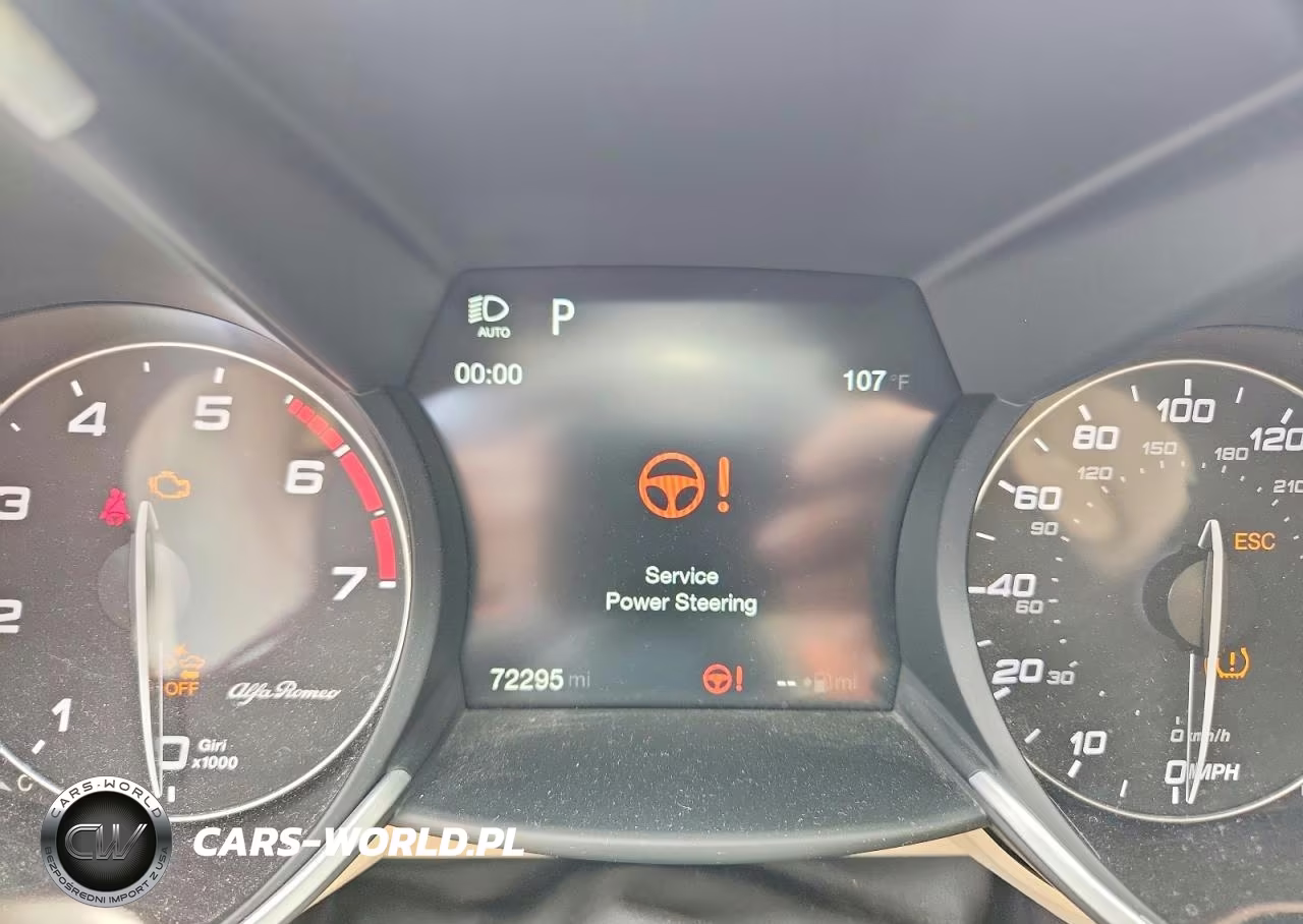 2017 Alfa Romeo Giulia Ti VIN:ZARFAECN8H7549319 - 9