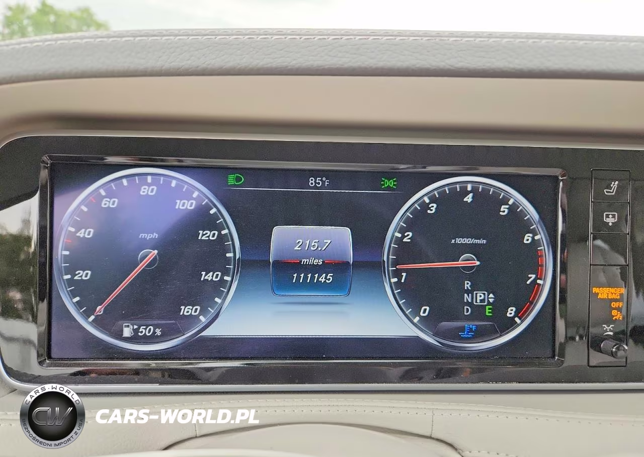 2015 Mercedes-Benz S 550 VIN:WDDUG8CB0FA101296 - 9