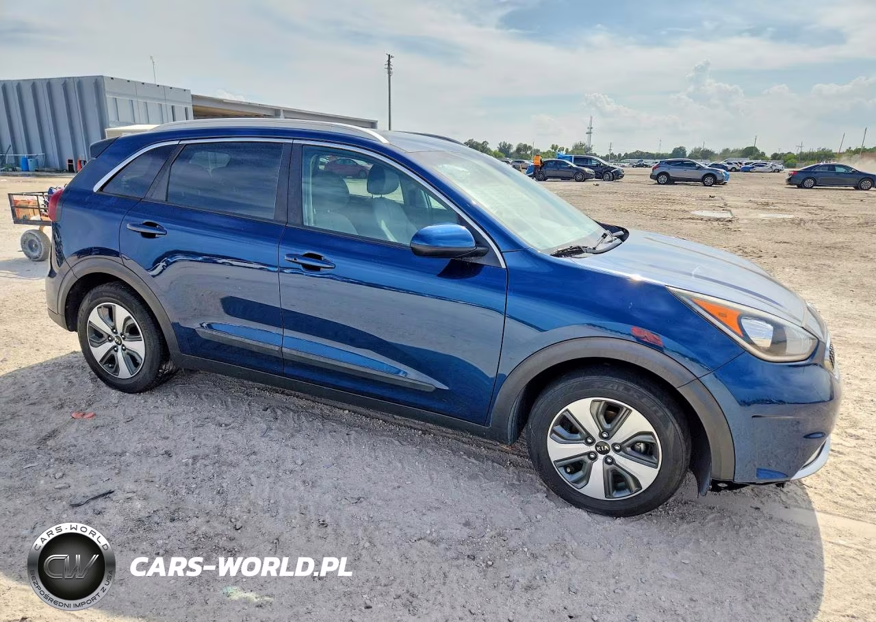 2018 Kia Niro Lx VIN:KNDCB3LC6J5207639 - 4