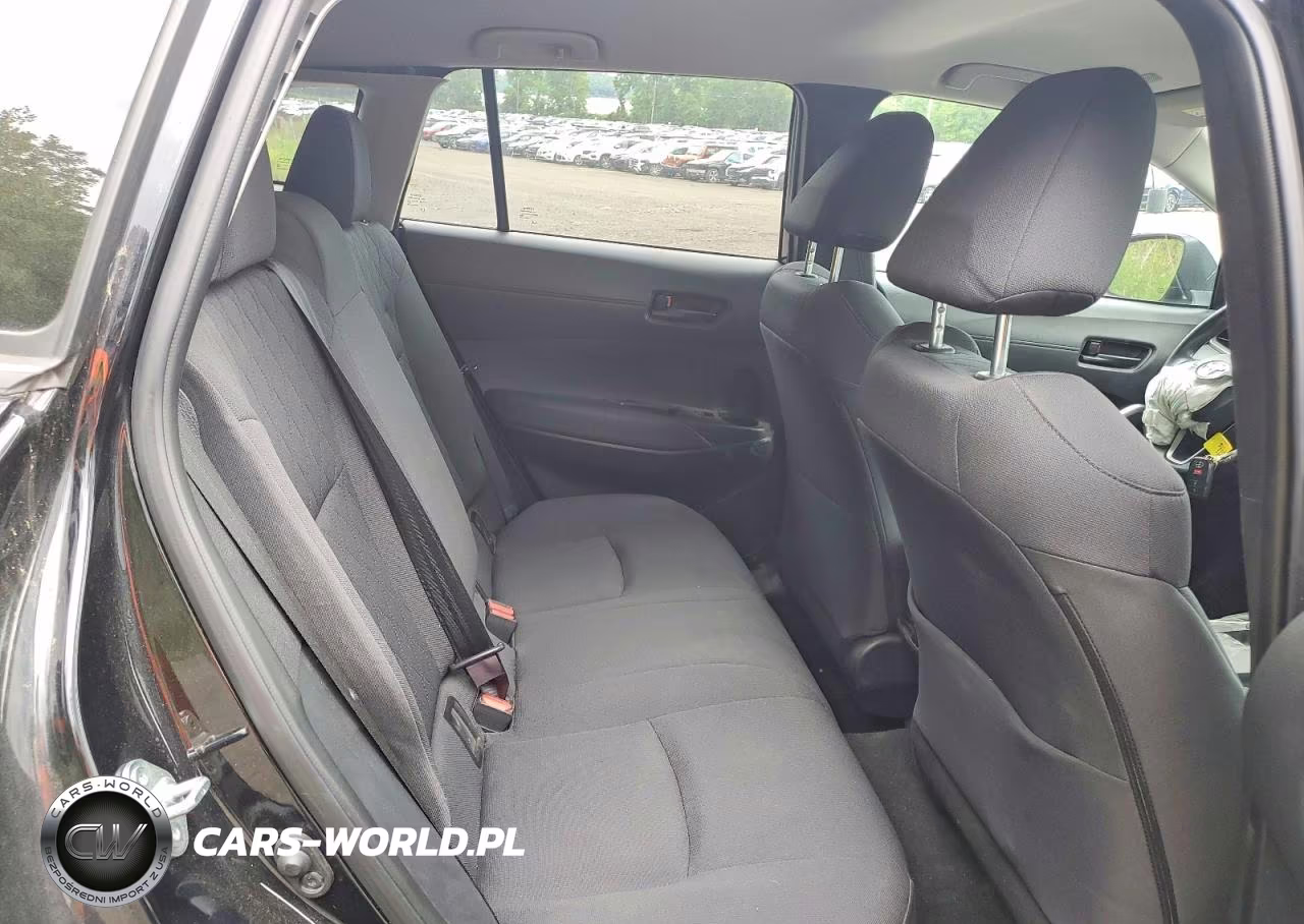 2022 Toyota Corolla Cross Le VIN:7MUCAABG9NV019456 - 11