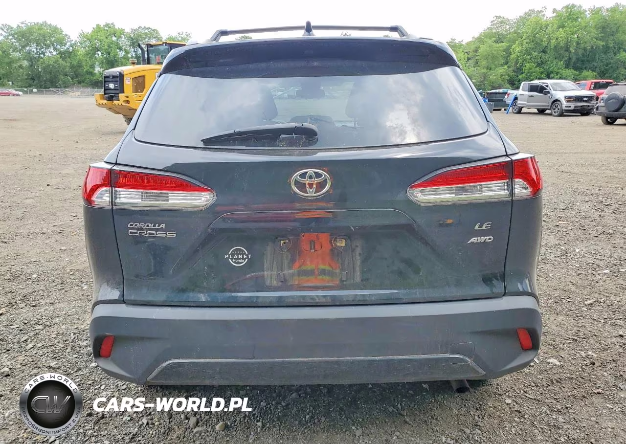 2022 Toyota Corolla Cross Le VIN:7MUCAABG9NV019456 - 6