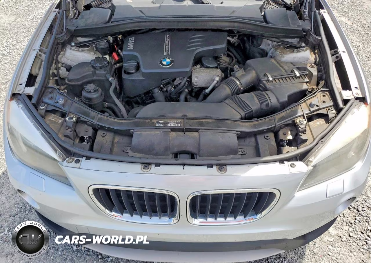 2014 BMW X1 xDrive28I VIN:WBAVL1C59EVY23365 - 11