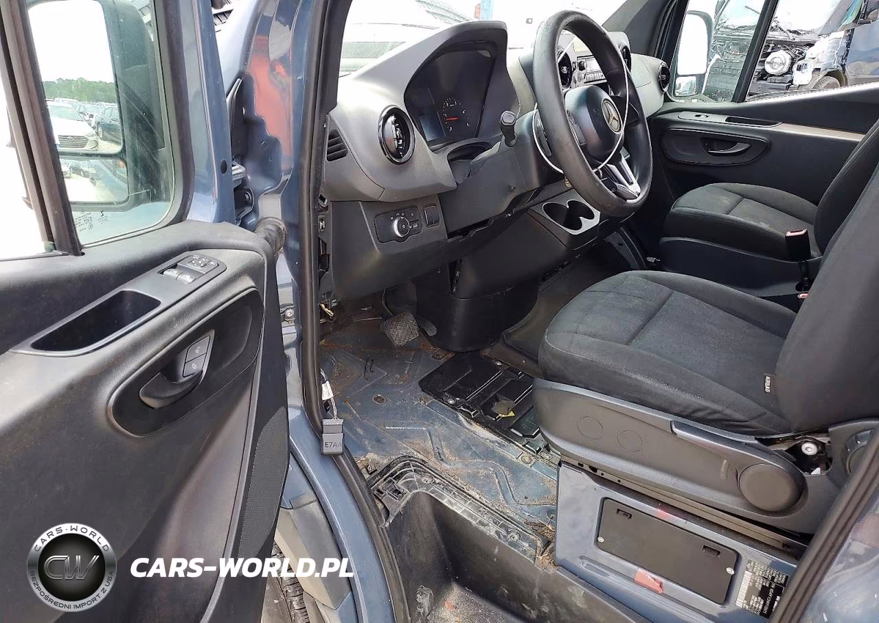 2019 Mercedes-Benz Sprinter 2500-3500 Delivery Van VIN:WD4PF1CD9KP135575 - 8