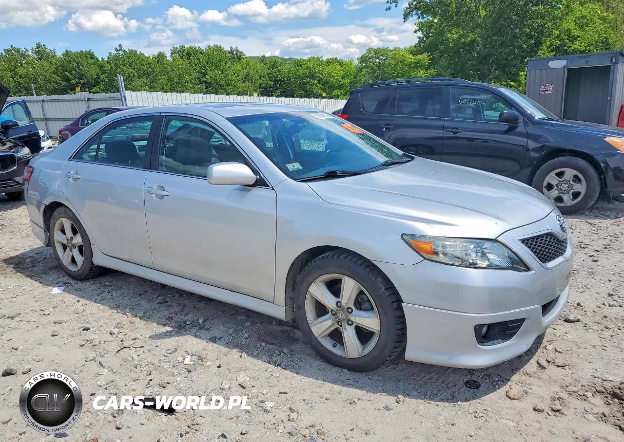 2010 Toyota Camry Se VIN:4T1BF3EK0AU045285 - 4