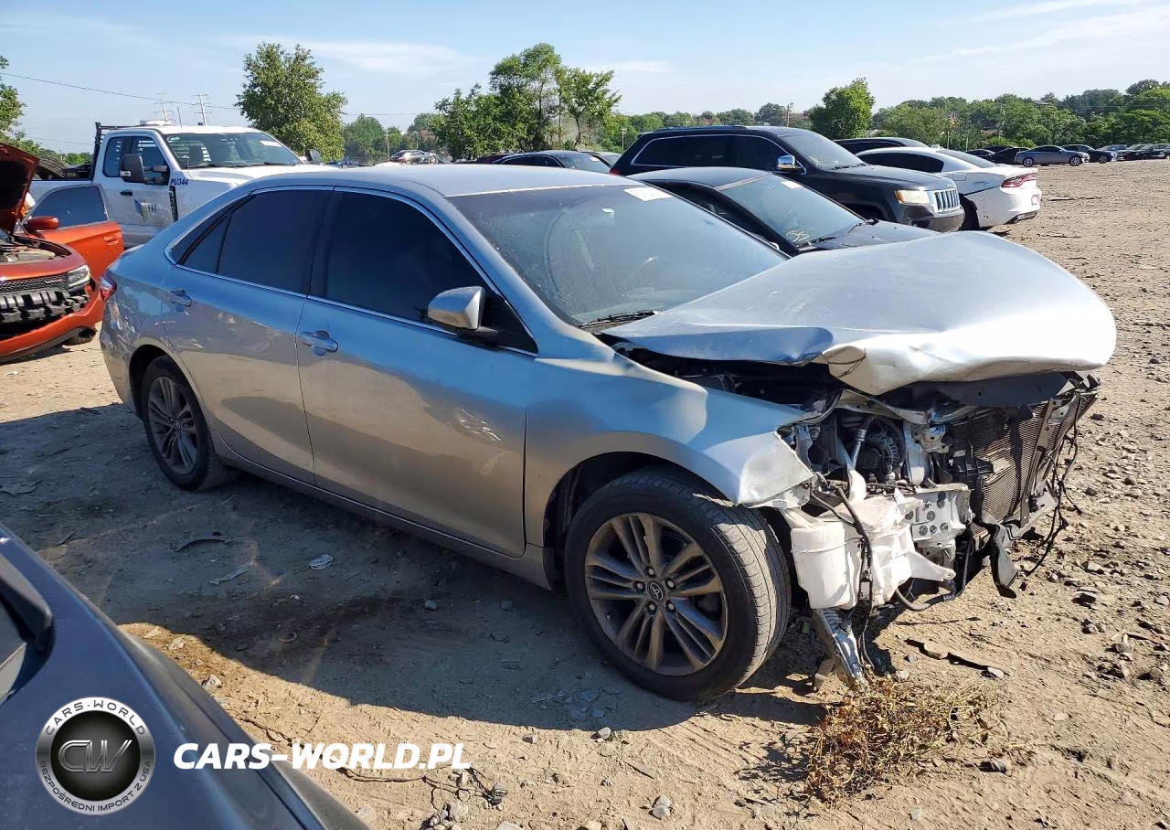 2016 Toyota Camry Se VIN:4T1BF1FKXGU207662 - 4