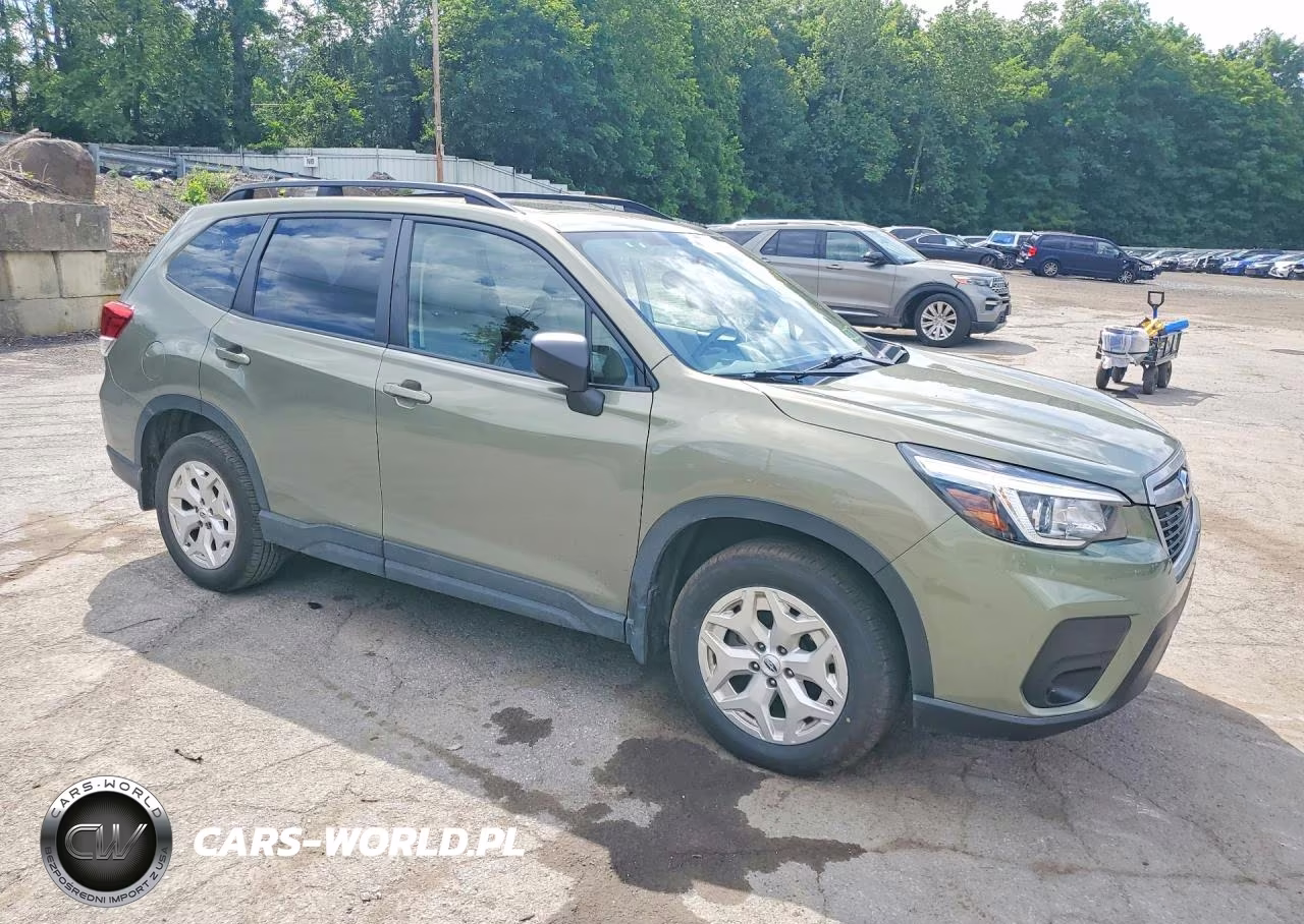 2019 Subaru Forester VIN:JF2SKACCXKH482903 - 4