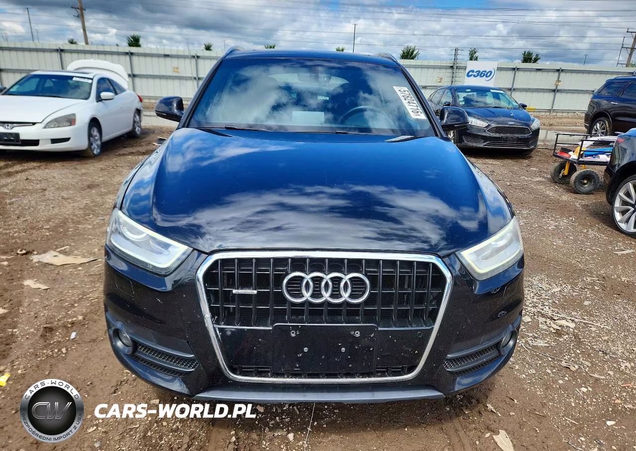 2015 Audi Q3 Premium Plus VIN:WA1EFCFS0FR013182 - 5