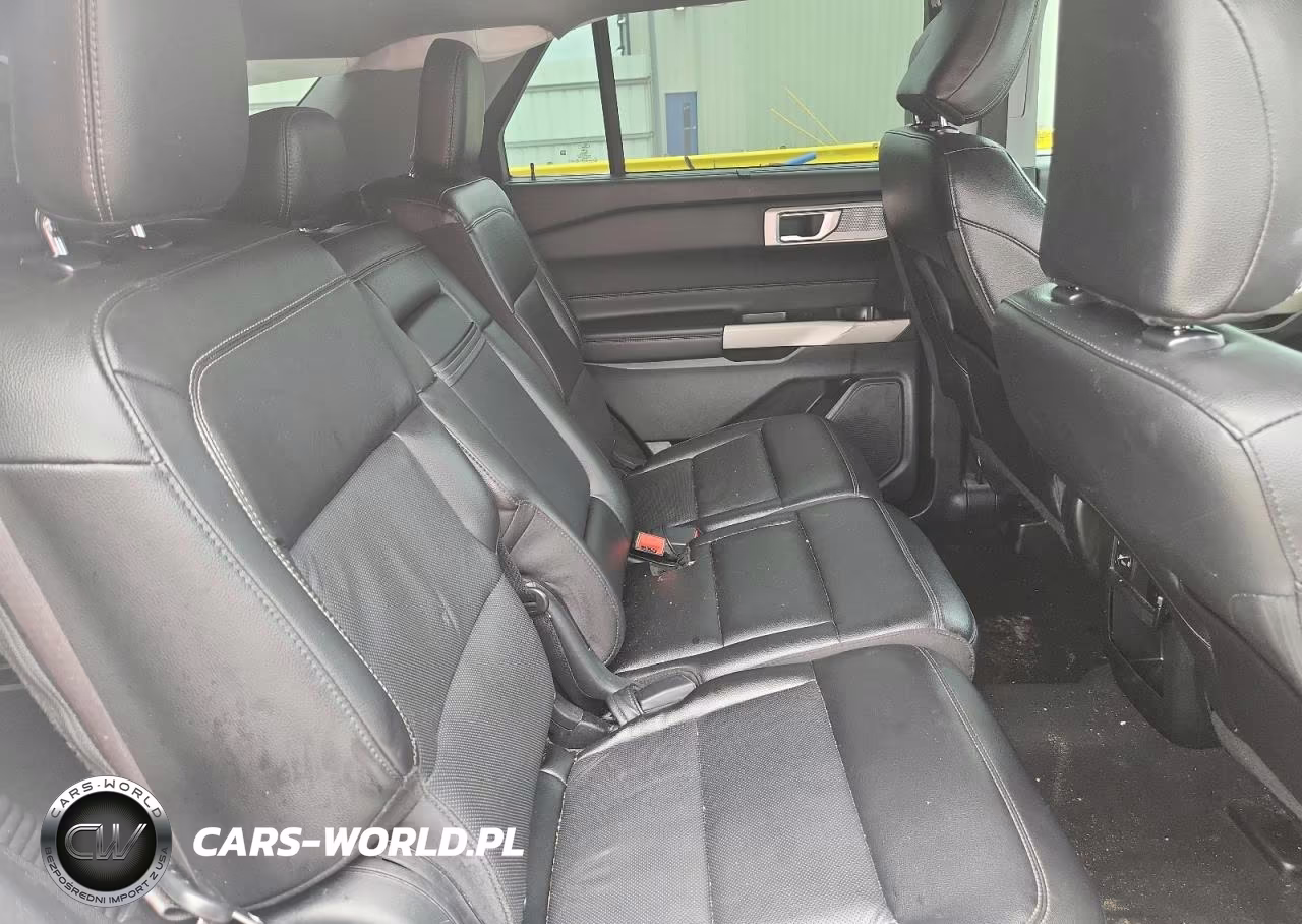 2021 Ford Explorer Limited VIN:1FMSK8FH9MGA85587 - 11