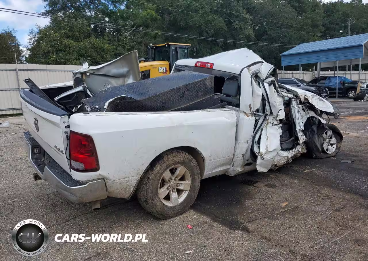 2019 Ram 1500 Classic Slt VIN:1C6RR7TT8KS659003 - 3