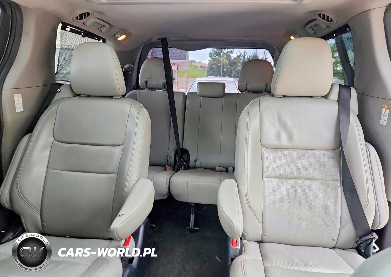 2015 Toyota Sienna Limited 7-Passenger VIN:5TDYK3DC6FS572960 - 10