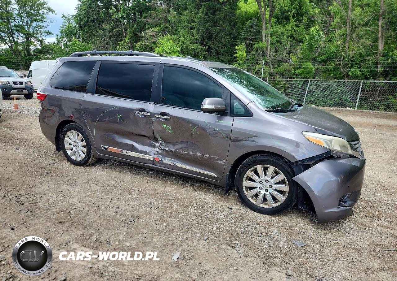 2015 Toyota Sienna Limited 7-Passenger VIN:5TDYK3DC6FS572960 - 4