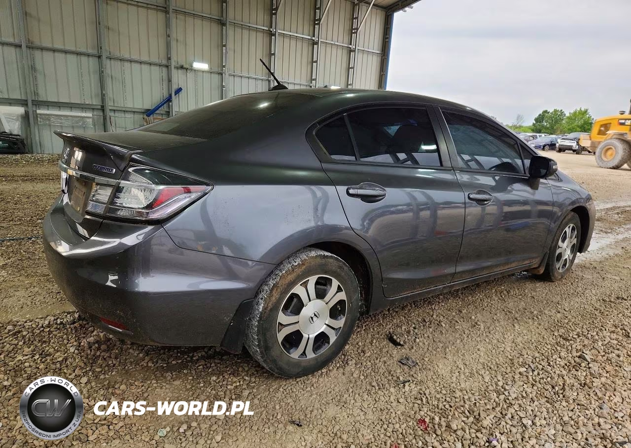 2013 Honda Civic Hybrid VIN:19XFB4F23DE000236 - 3