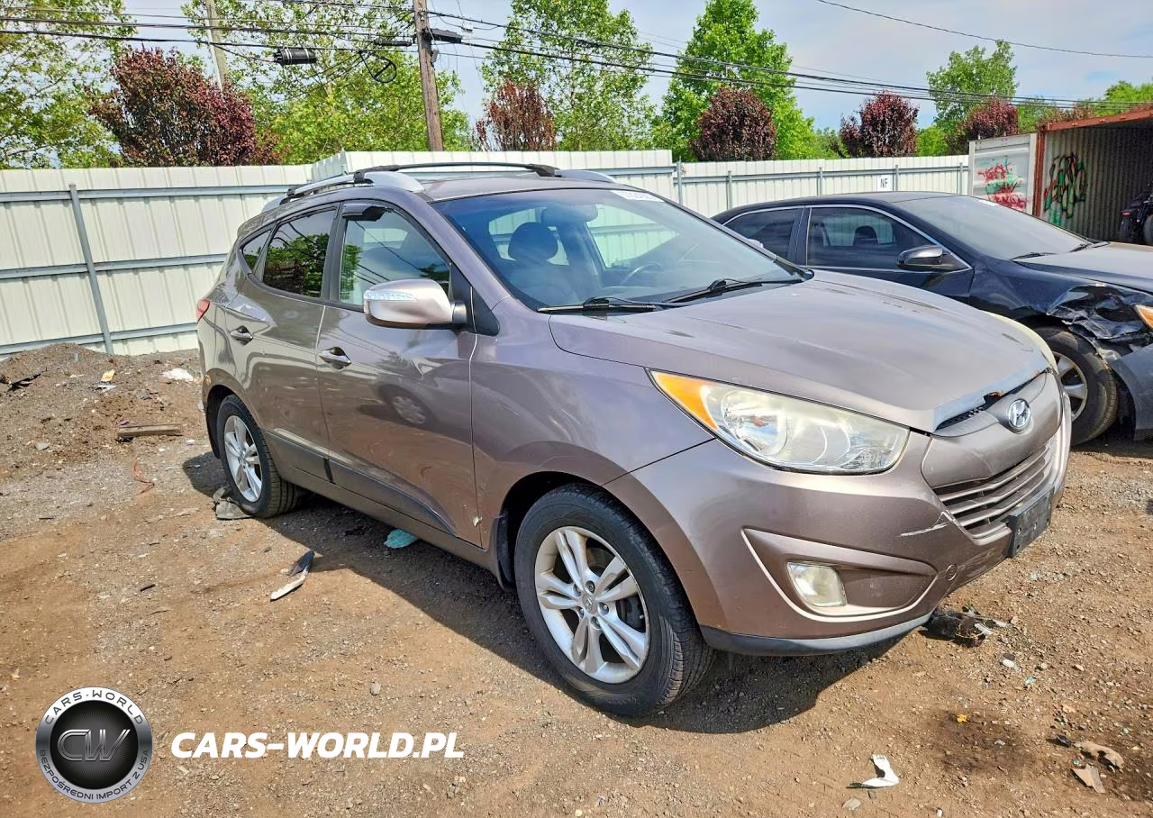 2012 Hyundai Tucson Gls VIN:KM8JUCAC1CU415808 - 4