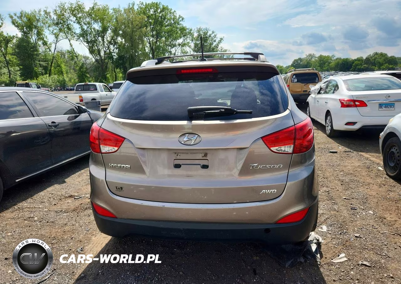 2012 Hyundai Tucson Gls VIN:KM8JUCAC1CU415808 - 6