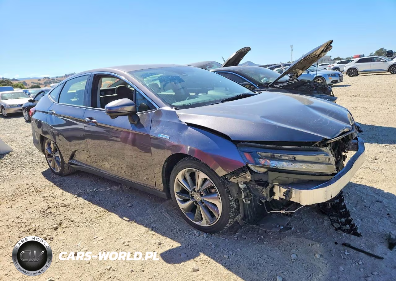 2018 Honda Clarity VIN:JHMZC5F12JC023841 - 4