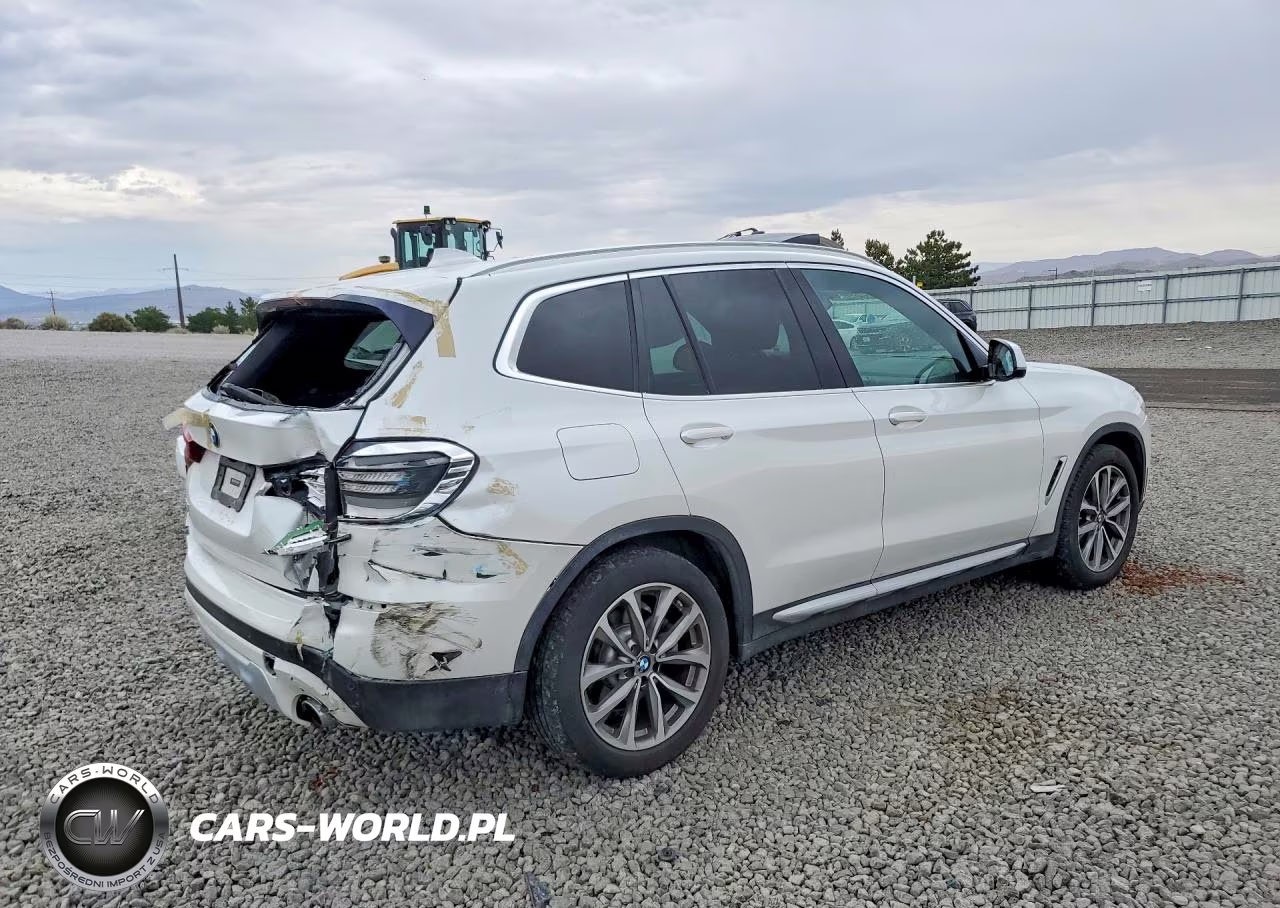 2019 BMW X3 xDrive30I VIN:5UXTR9C50KLE14784 - 3