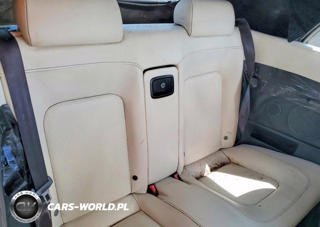 2007 Volkswagen New Beetle Triple White VIN:3VWFF31Y17M420854 - 10